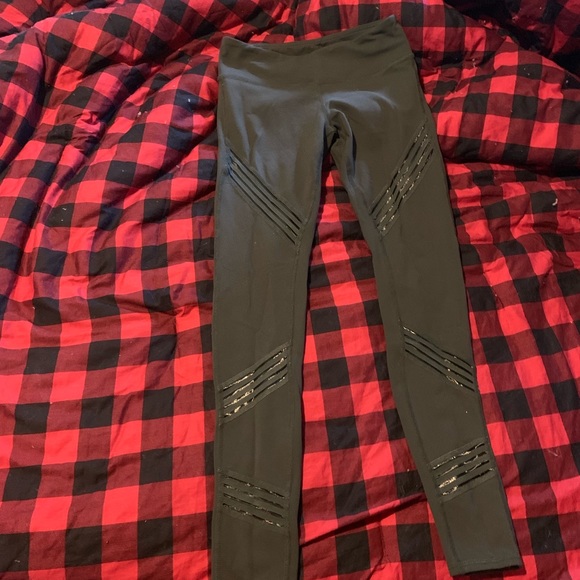Alo yoga Moto legging bundle - Picture 3 of 7